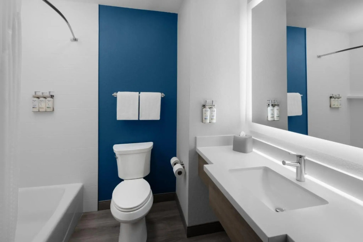 Holiday Inn Express & Suites Midland Loop 250 by IHG