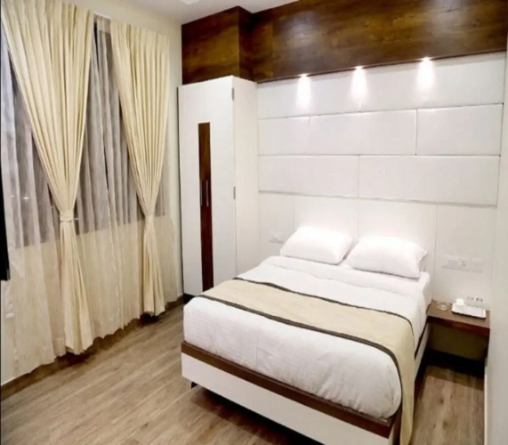 Hotel R K Renaissance