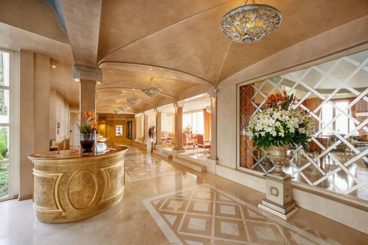 Hotel Eden Roc