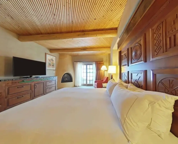 Superior Double Suite with balcony