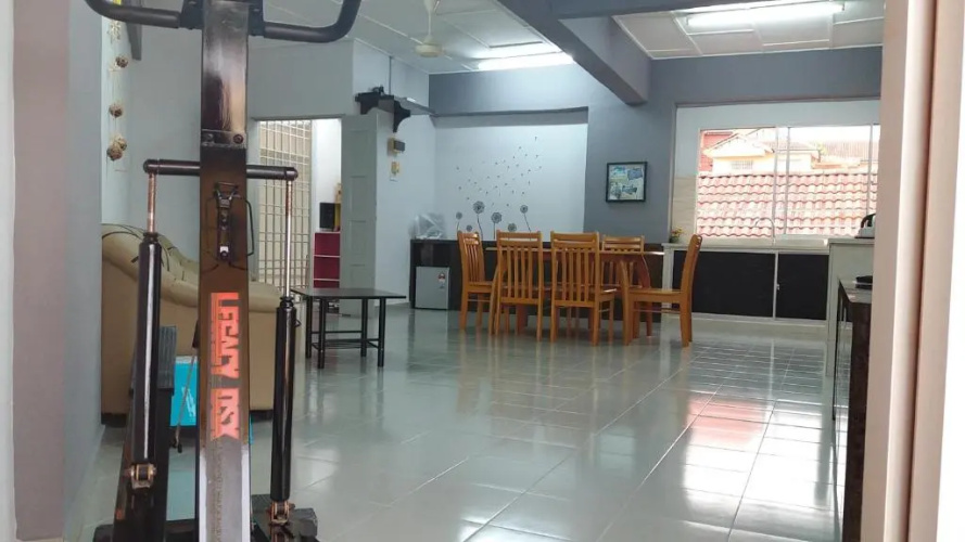 Coastside Homestay