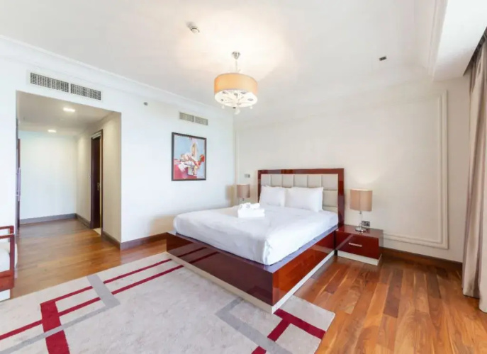 Grandeur Residences