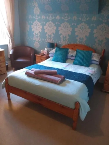 Standard Double Basement room