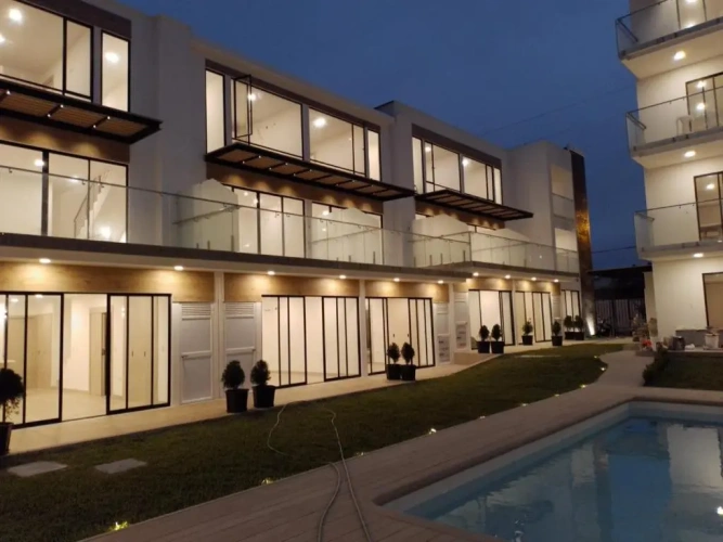 1 Bedroom Apartment