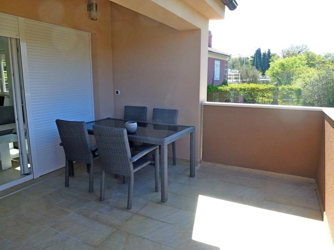 Apartment Nevena