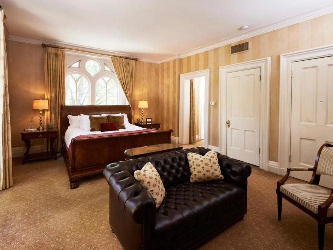Mansion Hill Inn