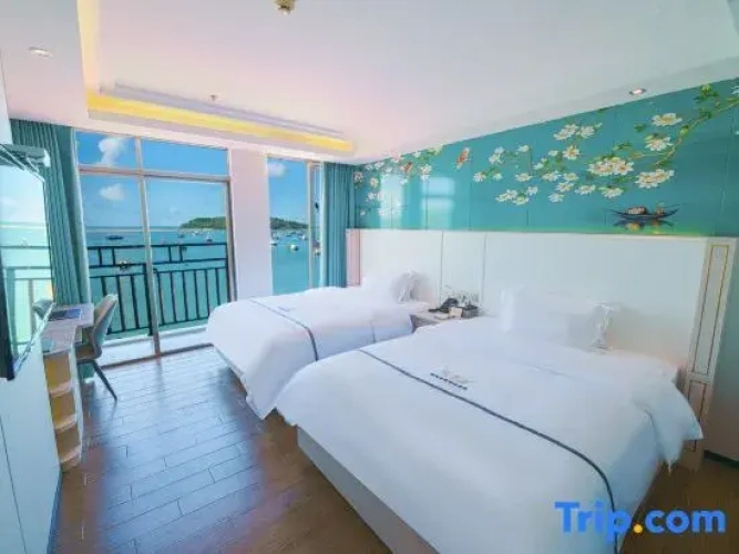 Standard Double room with balcony and with sea view