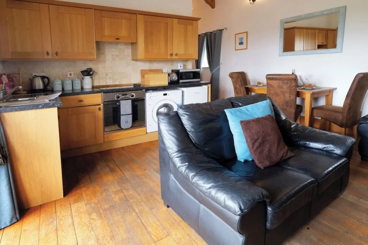 Standard Cottage