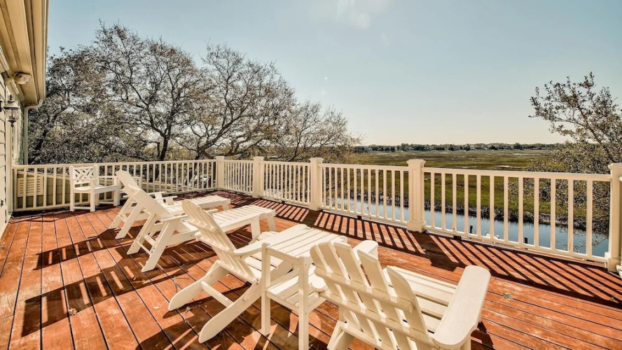 162 Marsh 5 Br home by RedAwning