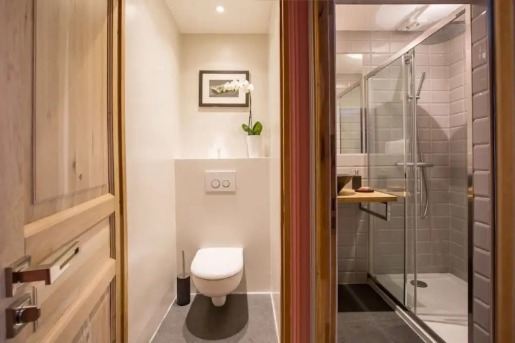 Spacious And Charming 6p Flat À Madeleine
