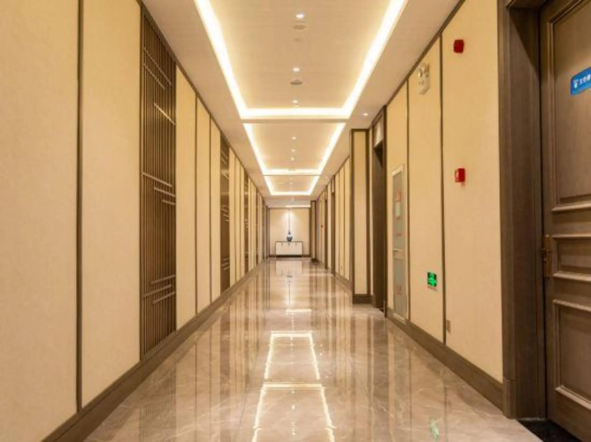 Harbin time coast hot springs business hotel