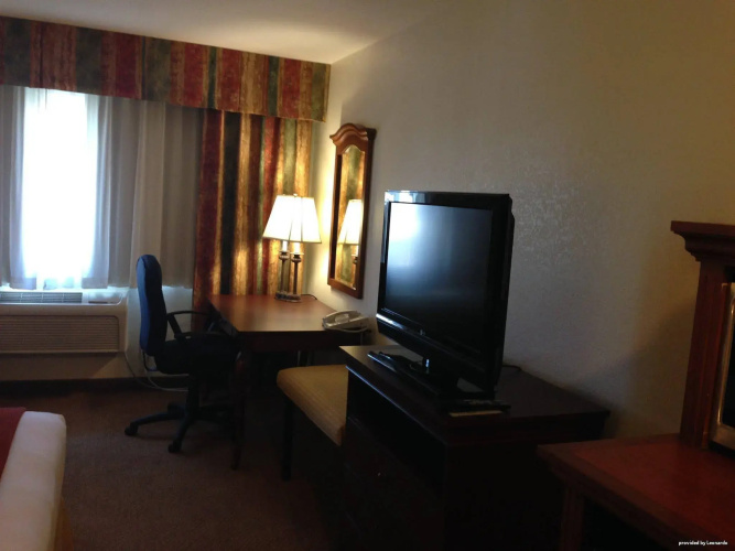 Studio 6 Suites Perris, CA