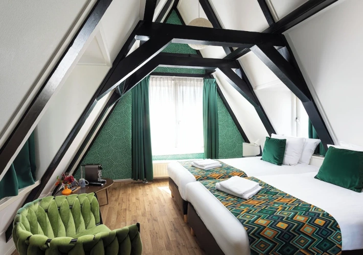 Twin Attic room