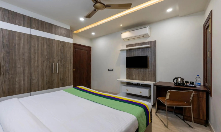 OYO Capitol O Mvm Residency
