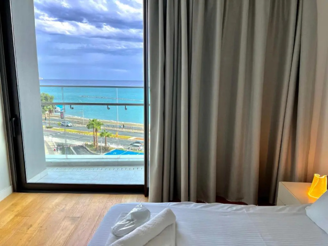Beachfront Boutique Residence
