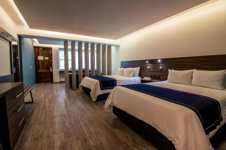 Quadruple Junior Suite