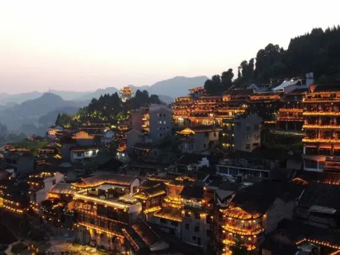 Furong Town Xiangqing Xiangyu Inn