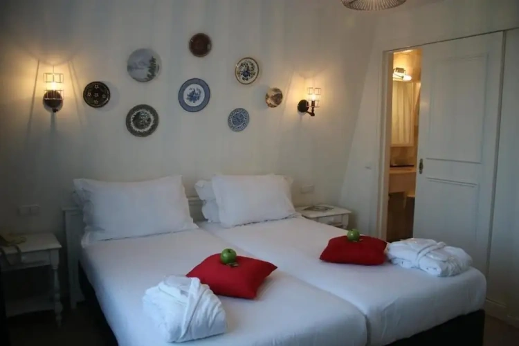Classic Twin room