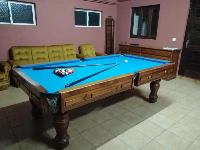 5 Bedrooms Cottage