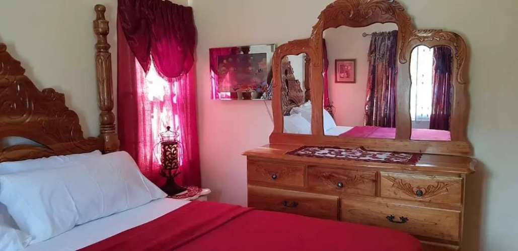 Meadows Cozy 2BDR House