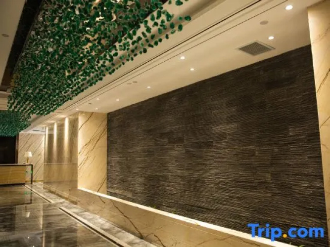 Yuerong Kingmax Hotel