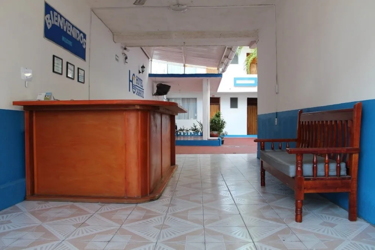 Hotel Carruiz