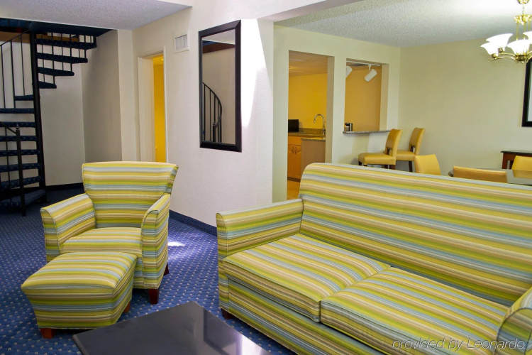 Thousand Hills Resort Hotel