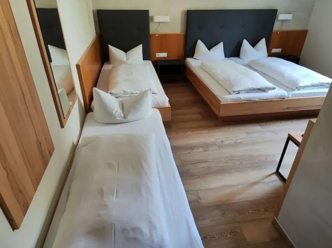 Standard Quadruple room
