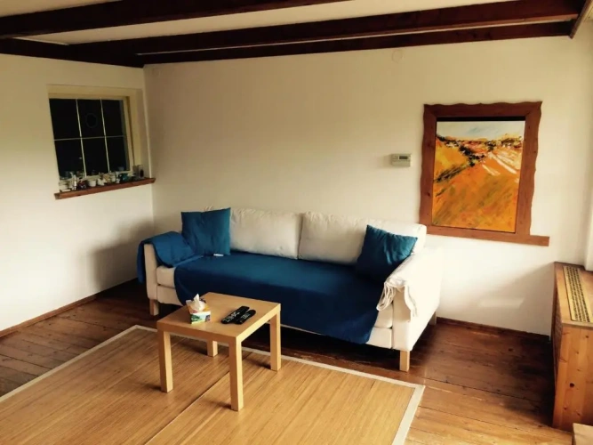 Twin Cottage