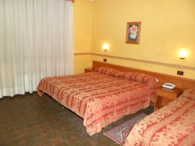 Standard Double room with view