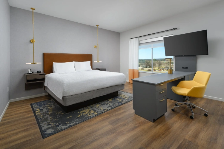 Deluxe Double Suite