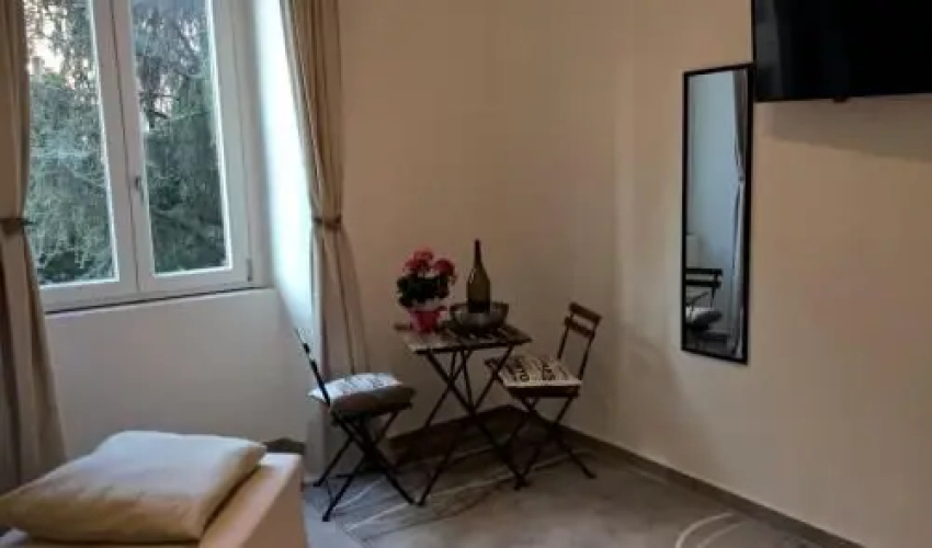Metropolitan Rooms