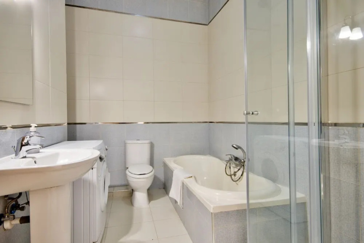 Off the Strand Gzira 1-bedroom