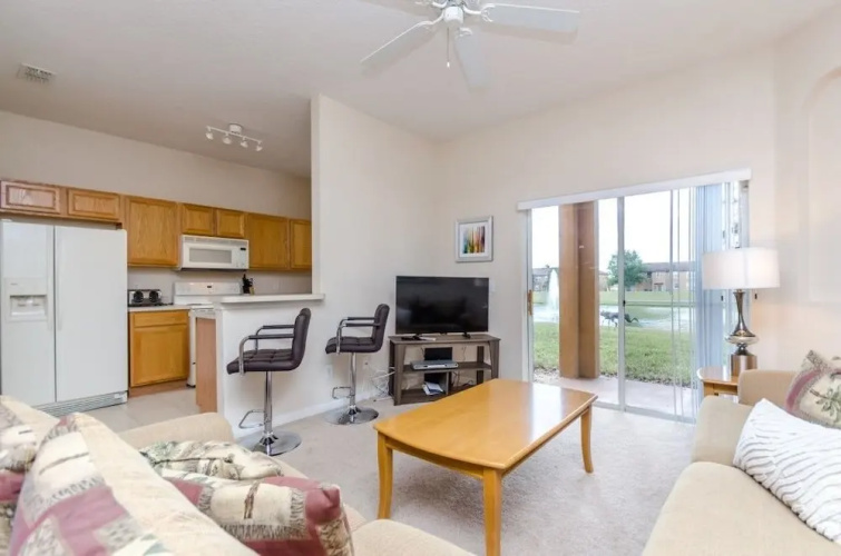 Amazing Townhome! - Regal Palms - 537MA