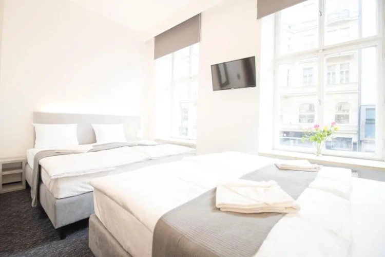 Deluxe Quadruple room