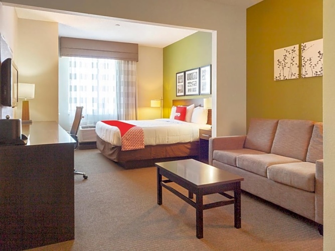 Deluxe Double Suite