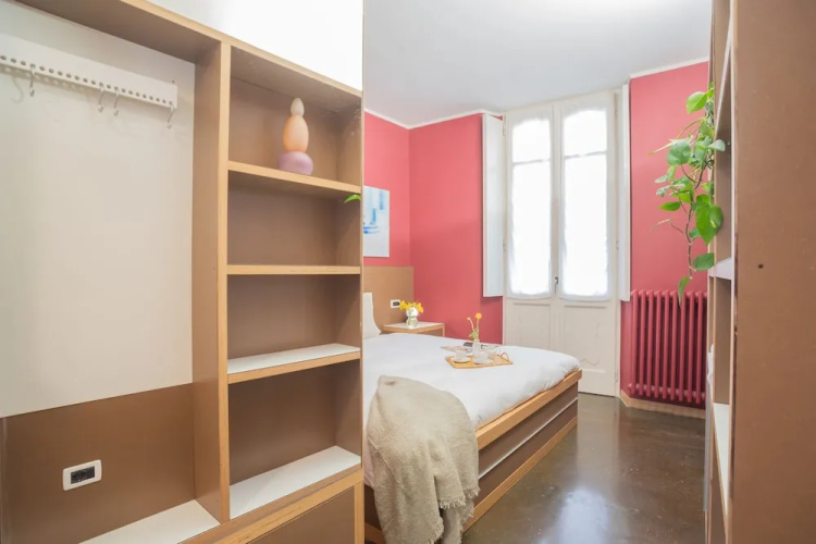 Viav by Rent All Como