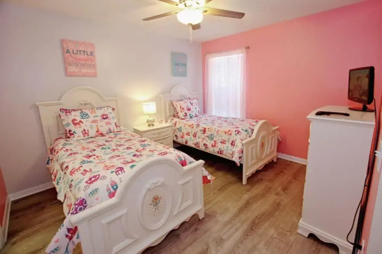 329 Windwood Bay