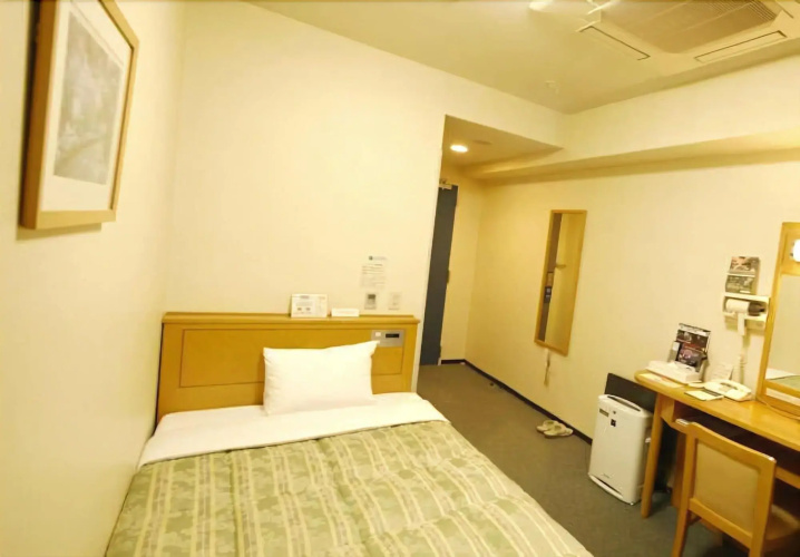 Hotel Route Inn Osaka Honmachi