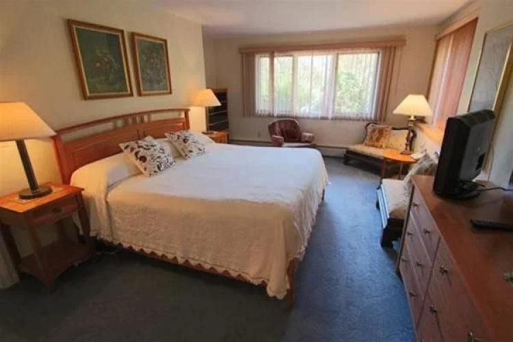 Mountainside Resort: K105