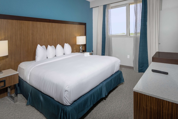 DoubleTree by Hilton Jacksonville Airport photo 12