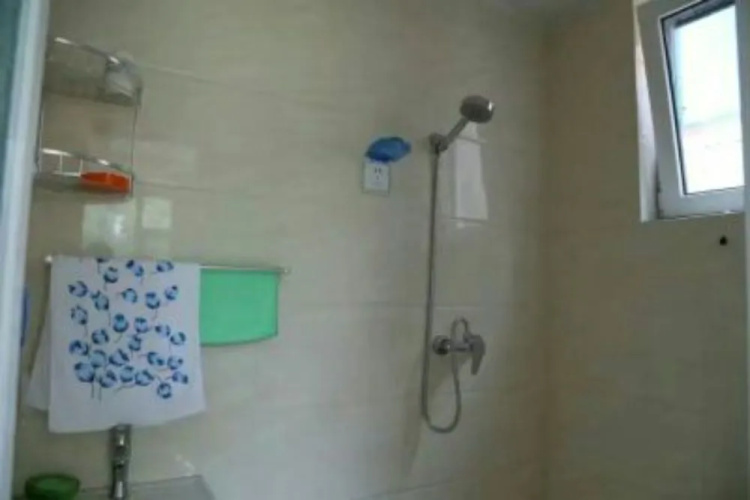 Qingdao Paradise Seaview Cottage