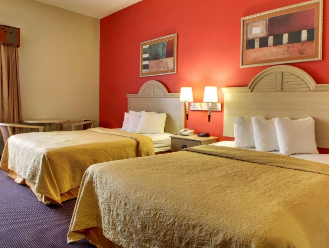 Standard Quadruple room