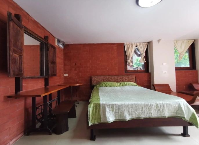 2 Bedrooms Villa