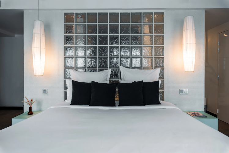 Kube Hotel Paris