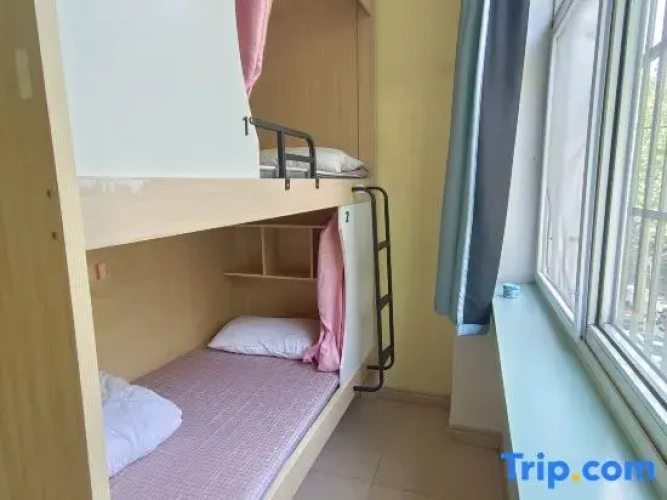 Bed in Dorm (female dorm)