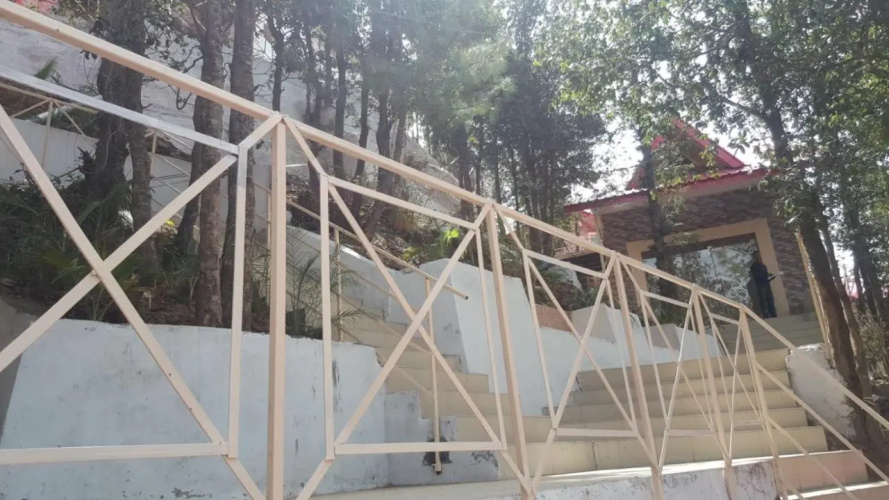 KVR Clarks Inn, Kufri