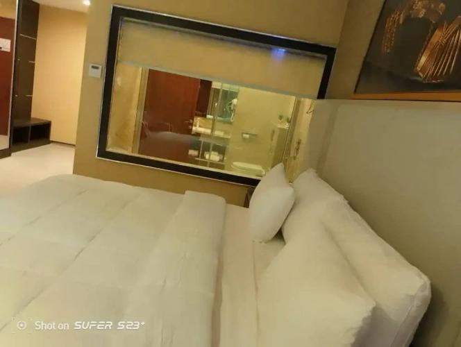 Luxury Suite
