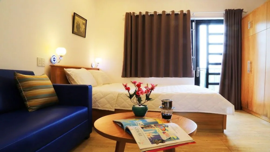 Donald Service Apartment