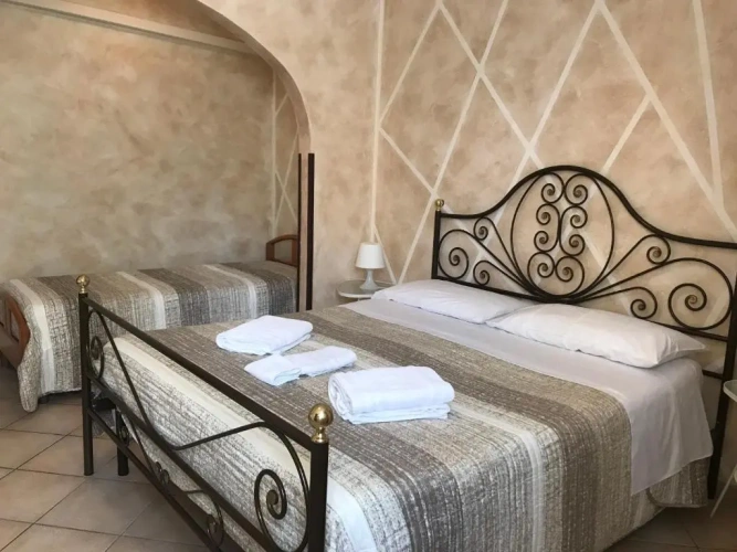 Classic Triple room